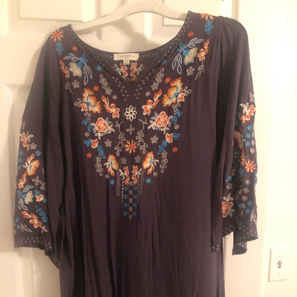 Tunic - Picture 2 of 2